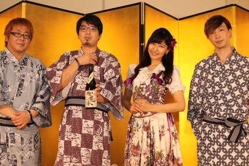 画像ギャラリー No.001のサムネイル画像 / 「グラナド・エスパダ」の9周年を祝う「いろいろ捨てる温泉座談会」開催。豪華な一泊二日の温泉旅行を密着レポート