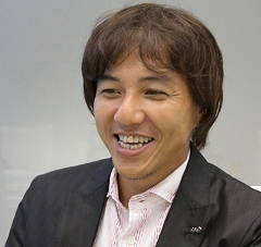 ꡼ No.004Υͥ / CEDEC 2009ˤơҳ OnlineפǤ5ǯ֤򿶤֤äư᤬롤饤󥲡αάȤ