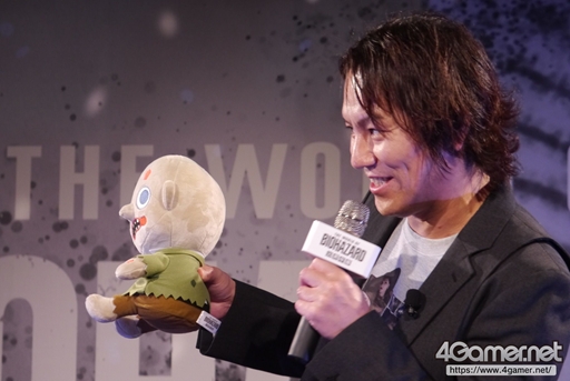 画像ギャラリー No.012のサムネイル画像 / 「THE WORLD OF BIOHAZARD 30周年展」発表会&内覧会レポート。ドミトレスクの座像や等身大ウェスカーなど,迫力ある立体展示と趣向を凝らした演出が満載