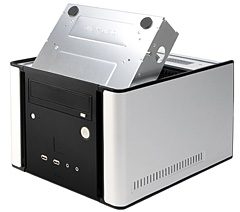 ������#002�Υ���ͥ���/Antec��LAN�ѡ��ƥ����Ӥ����ꤷ��microATX���塼�֥�������ȯ��