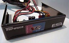 ������#010�Υ���ͥ���/CeBIT 2008���鸫���Ƥ������ϥ�������Ÿ���˥åȤΥȥ���