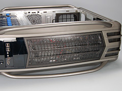 画像集#007のサムネイル/「『COSMOS』とは正反対」。Cooler Masterが用意するもう一つのフラグシップPCケース「COSMOS S」