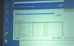 ���������꡼ No.020�Υ���ͥ������ / Intel in Akiba������������Ρ�Solid�ɤʥࡼ�ӡ������������ͤˤ��SSD�ֺ¡�OC������Ͽ�����󥸤�