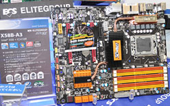 ���������꡼ No.039�Υ���ͥ������ / Intel in Akiba������������Ρ�Solid�ɤʥࡼ�ӡ������������ͤˤ��SSD�ֺ¡�OC������Ͽ�����󥸤�