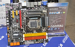 ���������꡼ No.040�Υ���ͥ������ / Intel in Akiba������������Ρ�Solid�ɤʥࡼ�ӡ������������ͤˤ��SSD�ֺ¡�OC������Ͽ�����󥸤�