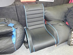 画像ギャラリー No.005のサムネイル画像 / CES会場の「Gaming Showcase」にあった「これはいい」ゲーマー向けチェア