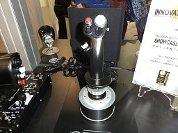 画像ギャラリー No.009のサムネイル画像 / CES会場の「Gaming Showcase」にあった「これはいい」ゲーマー向けチェア