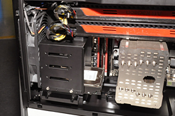 ꡼ No.036 | COMPUTEXSilverStoneϺǯPCοŸ2åȻͤΥɡ6ܲǽ緿䡤ĥŻΥǥȥåפʤ