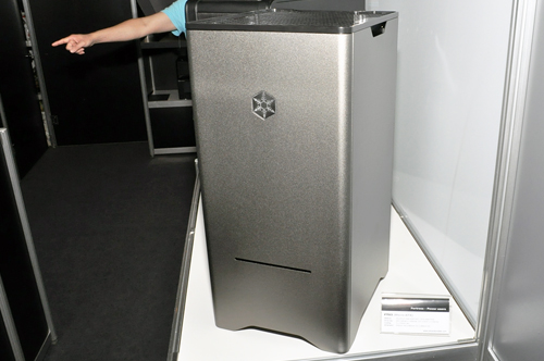 ꡼ No.040 | COMPUTEXSilverStoneϺǯPCοŸ2åȻͤΥɡ6ܲǽ緿䡤ĥŻΥǥȥåפʤ