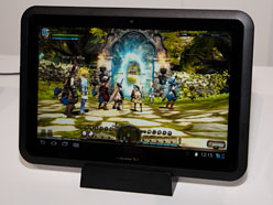 画像ギャラリー No.001のサムネイル画像 / PCオンラインゲームがAndroidタブレットでプレイ可能になる!? ドコモ「Xi」対応タブレット発表会レポート