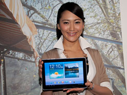 画像ギャラリー No.022のサムネイル画像 / PCオンラインゲームがAndroidタブレットでプレイ可能になる!? ドコモ「Xi」対応タブレット発表会レポート