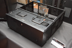 画像ギャラリー No.006のサムネイル画像 / “米びつ”PCケースにMini-ITX対応版が登場,Raven RV04は「開発中」〜秋葉原で行われたSilverStoneイベントレポート