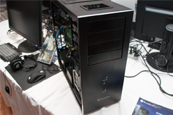 画像ギャラリー No.016のサムネイル画像 / “米びつ”PCケースにMini-ITX対応版が登場,Raven RV04は「開発中」〜秋葉原で行われたSilverStoneイベントレポート