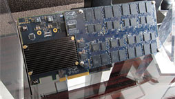 ���������꡼ No.003�Υ���ͥ������ / ������SSD���礭���ɤ��ڤ�OCZ��PCIe�ץ�åȥե������Kilimanjaro�׺��Ѥ�Thunderbolt�б�SSD��6Gbps����ȥ�����κǿ��������