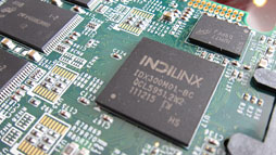 ���������꡼ No.013�Υ���ͥ������ / ������SSD���礭���ɤ��ڤ�OCZ��PCIe�ץ�åȥե������Kilimanjaro�׺��Ѥ�Thunderbolt�б�SSD��6Gbps����ȥ�����κǿ��������