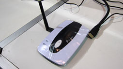 画像ギャラリー No.011のサムネイル画像 / AndoridやiOS搭載端末と,その周辺機器が見せるゲームデバイスの可能性。2012 International CESで展示された新製品をまとめてチェック