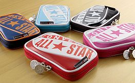 コンバース」ロゴ入り3DS用ケースが発売。エナメルとセミハードの2タイプ