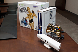 #005Υͥ/Xbox 360 320GB Kinect  ߥƥå ǥפμµȵưϪ줿֥ޥե ǥ󥸡ץݡ