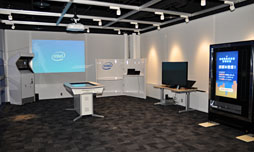 画像ギャラリー No.006のサムネイル画像 / 「最新技術を使いやすい形でいち早く製品化したい」。インテル,つくば本社内にソフト&ハードメーカーとの協業を図るための施設をオープン