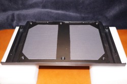 画像ギャラリー No.019のサムネイル画像 / HORIの新作アーケードスティック「ファイティングエッジ」レビュー。sako氏お墨付きのプレイフィールと,内部構造を徹底解剖