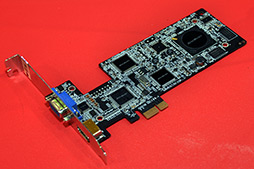 ꡼ No.004Υͥ / COMPUTEXAVerMediaPCIe³Ρ֥¶ϿѥɡפܻԾPCȥൡ2ǥ