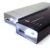 画像ギャラリー No.007のサムネイル画像 / 携帯ゲーム機やスマートフォンなどに対応した大容量USBバッテリーが発売
