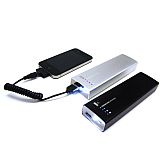 画像ギャラリー No.009のサムネイル画像 / 携帯ゲーム機やスマートフォンなどに対応した大容量USBバッテリーが発売