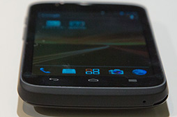 ꡼ No.036 | եȥХ󥯥Х롤2012ǯߡ2013ǯեǥΥޡȥեȯɽ郎110Mbps̿AXGPפȡSoftBank 4Gפб