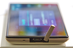 ꡼ No.049 | եȥХ󥯥Х롤2012ǯߡ2013ǯեǥΥޡȥեȯɽ郎110Mbps̿AXGPפȡSoftBank 4Gפб