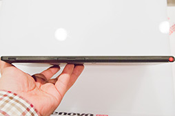 画像ギャラリー No.019のサムネイル画像 / Lenovo,Windows 8タブレット「ThinkPad Tablet 2」を解説。「Atom Z2760」搭載で軽量・薄型を実現