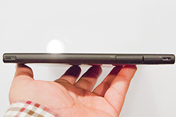 画像ギャラリー No.021のサムネイル画像 / Lenovo,Windows 8タブレット「ThinkPad Tablet 2」を解説。「Atom Z2760」搭載で軽量・薄型を実現