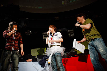 画像ギャラリー No.009のサムネイル画像 / FEZと岩田光央さん&鈴村健一さんのラジオ番組がコラボ。東京で実施されたラジオライブ「スウィートイグニッショントークライブ Powerd by FEZ」レポート