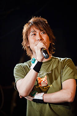 画像ギャラリー No.022のサムネイル画像 / FEZと岩田光央さん&鈴村健一さんのラジオ番組がコラボ。東京で実施されたラジオライブ「スウィートイグニッショントークライブ Powerd by FEZ」レポート