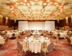 画像ギャラリー No.020のサムネイル画像 / 「RED STONE」10th Anniversaryイベントを開催。10th Birthdayリングなど登場