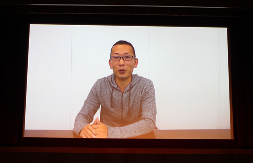 画像ギャラリー No.033のサムネイル画像 / 「RED STONE」運営10周年を祝い,300人のファンと乾杯! 2015年のロードマップも公開された「10th Birthday Party」をレポート