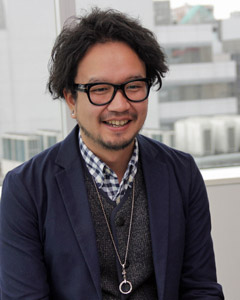 ꡼ No.002Υͥ / RED STONEפ2016ǯȾɥޥåפ򱿱ĥץǥ塼ʹƤߤפ֤οȤˤĤƤä