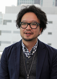 ꡼ No.004Υͥ / RED STONEפ2016ǯȾɥޥåפ򱿱ĥץǥ塼ʹƤߤפ֤οȤˤĤƤä