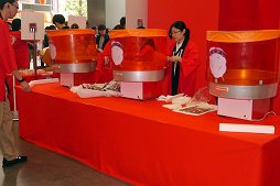 ꡼ No.004Υͥ / RED STONEפοˡνƤȤҥΥ󡪡åץǡȾ줿Pmangպסץڥ륹ơݡ