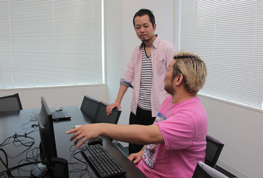 ꡼ No.010Υͥ / PR˿ǥ꤬RED STONEפΥ٥100ãĩץǥ塼ο򤫤ιϡ