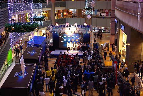 画像集#007のサムネイル/2009年はクラン戦イベント増加で優勝を。「SPECIAL FORCE」世界大会を終えた日本代表総監督/運営インタビュー