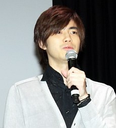 画像ギャラリー No.010のサムネイル画像 / 2人のプロゲーマーが晴れ舞台で魅せた! 「スペシャルフォース ゴールデンカップ2011」レポート