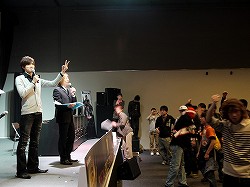 画像ギャラリー No.020のサムネイル画像 / 2人のプロゲーマーが晴れ舞台で魅せた! 「スペシャルフォース ゴールデンカップ2011」レポート