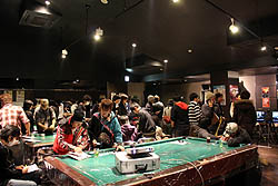 画像ギャラリー No.004のサムネイル画像 / 国内サービス開始5周年を迎える「SPECIAL FORCE」のオフラインイベントが福岡で開催。「Yuti」「SypGea」両選手と来場客との対決も