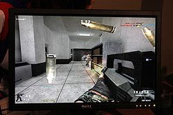 画像ギャラリー No.016のサムネイル画像 / 国内サービス開始5周年を迎える「SPECIAL FORCE」のオフラインイベントが福岡で開催。「Yuti」「SypGea」両選手と来場客との対決も