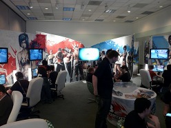 ���������꡼ No.002�Υ���ͥ������ / ��E3 2010�ϥ�������ֶᡪ �ٴ��Х���󥰤ι����������MMOG��APB�פϡ�̵�¤β�ǽ������᤿����饯����������ǽ��̥��