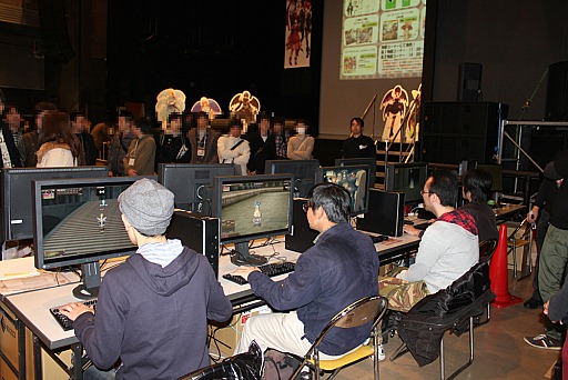 画像ギャラリー No.051のサムネイル画像 / 2014年のエミル・クロニクル・オンラインのテーマは「新しい出会い」。にしこくんのダンスも披露された「ECO祭 8th 2013&ECO☆サミット」レポート