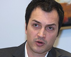 ������#004�Υ���ͥ���/�֥������⹭��ϡ�Everybody Wins�٤Υӥ��ͥ��ס��ȳ������Double Fusion�Υ���å��������åɻ᤬��륲�����⹭��