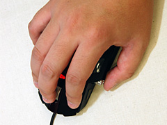 画像集#021のサムネイル/Microsoft,ゲーマー向けマウス「SideWinder」を国内初公開