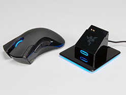 画像ギャラリー No.019のサムネイル画像 / 無線&有線両対応のゲーマー向けマウス「Razer Mamba」レビュー(前):製品アウトライン編