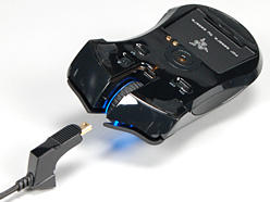 画像ギャラリー No.020のサムネイル画像 / 無線&有線両対応のゲーマー向けマウス「Razer Mamba」レビュー(前):製品アウトライン編